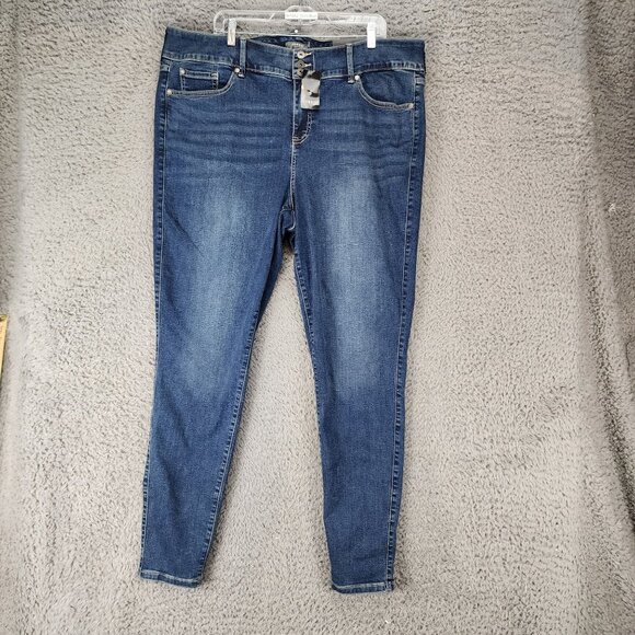 Torrid Jeans Womens 22 Extra Tall Dark Wash Stretch High Rise Jegging *NWT* - Picture 1 of 15